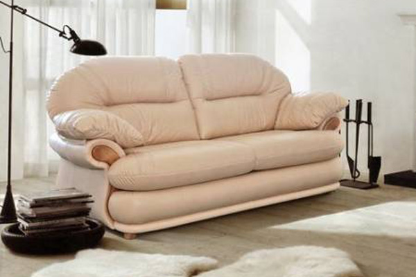 Трехместный диван-кровать из кожи Орлеан